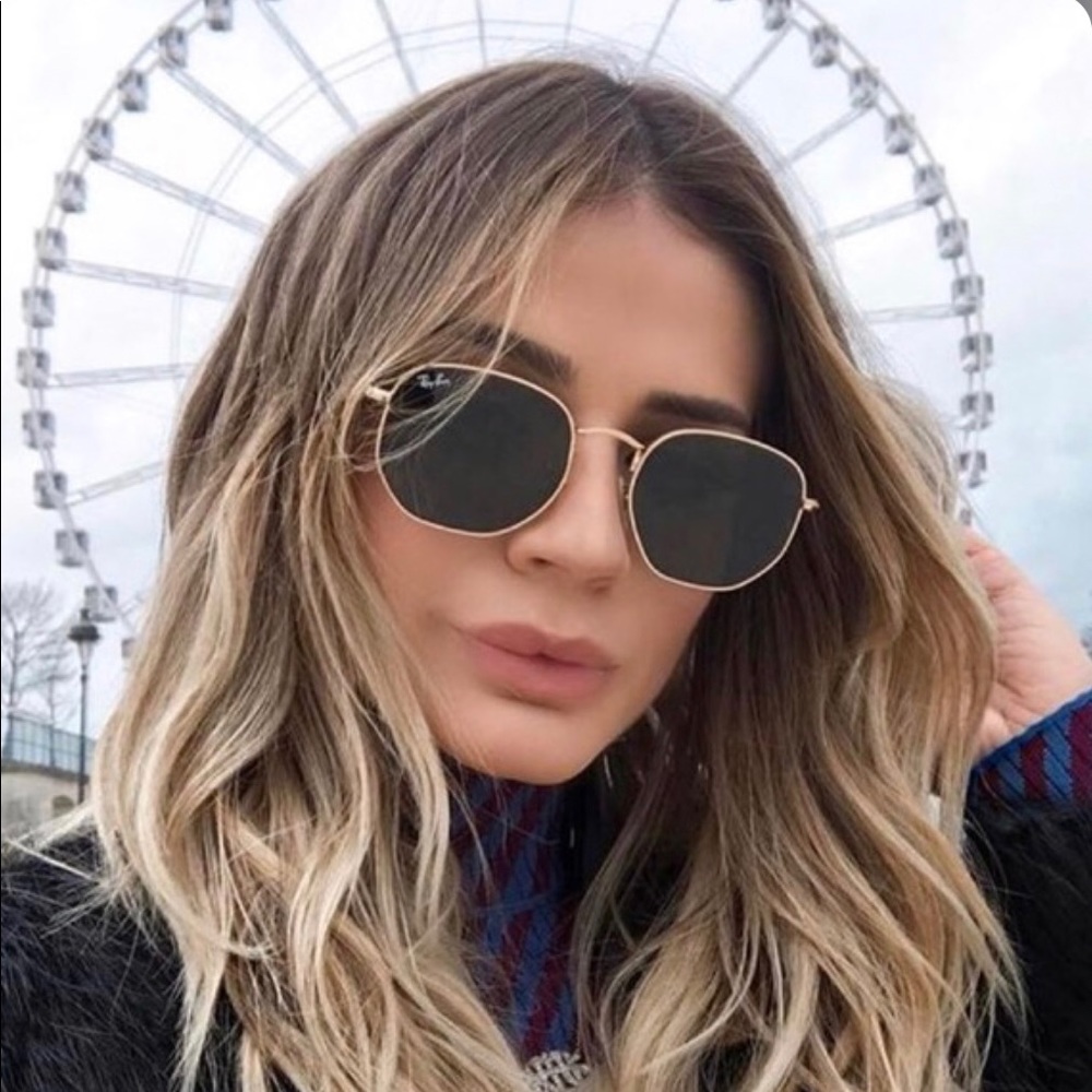 Ray-Ban Hexagonal Flat Sunglasses black/gold